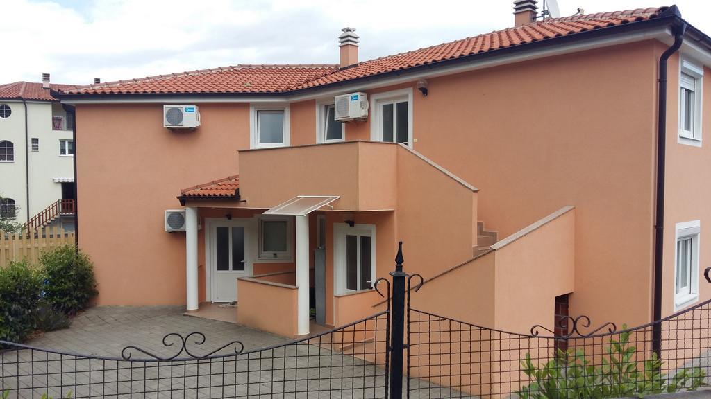 Appartamento Apartman Dubravka 1 Laurana Esterno foto